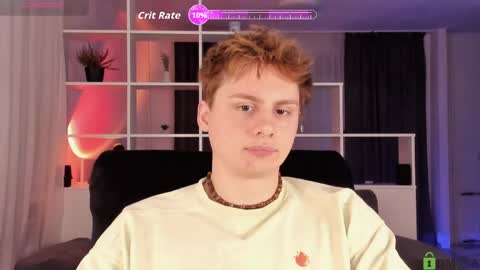 Snapshot of sunburn_boy chatting on 05-31-26, 06:04 Emilio online show from 05-31-26, 06:04