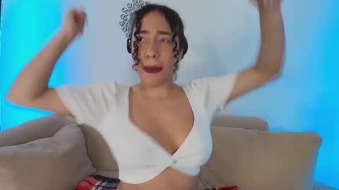 Aillyn Perez online show from 02-05-26, 12:48