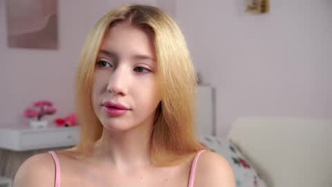 Lily online show from 03-29-26, 02:39