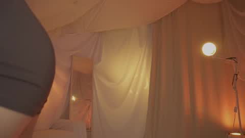 Maria online show from 04-20-26, 09:16