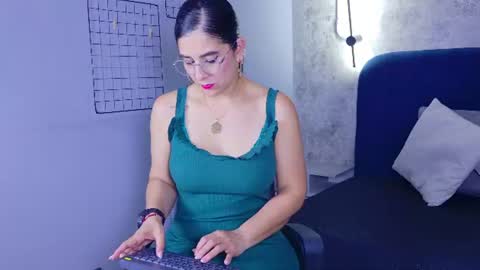 Sunny River online show from 06-30-26, 01:56