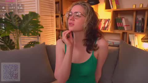 Snapshot of sunny_teaze chatting on 07-10-26, 11:35 Sunny online show from 07-10-26, 11:35