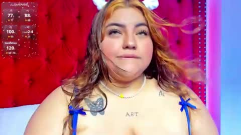Snapshot of sunnyhoney_ chatting on 06-15-26, 12:18 Sunny online show from 06-15-26, 12:18