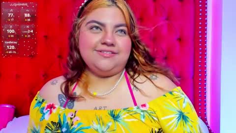 Snapshot of sunnyhoney_ chatting on 06-26-26, 12:42 Sunny online show from 06-26-26, 12:42