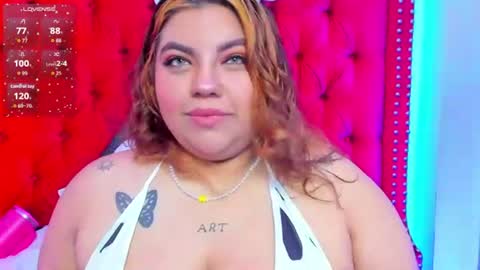 Snapshot of sunnyhoney_ chatting on 07-11-26, 11:57 Sunny online show from 07-11-26, 11:57