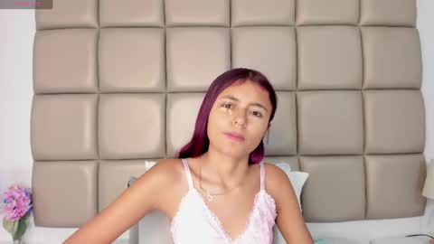 Snapshot of sunnywhitee chatting on 07-03-26, 11:27 sunnywhitee online show from 07-03-26, 11:27