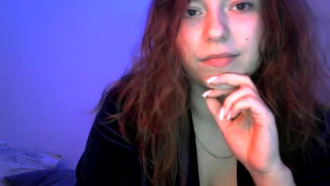 Lisa online show from 06-18-26, 01:59