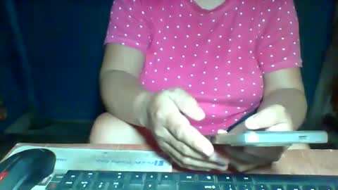 sunshine_789 online show from 05-10-26, 08:36
