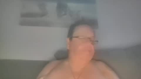 Snapshot of sunspotbaby chatting on 06-17-26, 12:24 Sunspotbaby online show from 06-17-26, 12:24