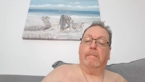 Snapshot of sunspotbaby chatting on 07-19-26, 08:45 Sunspotbaby online show from 07-19-26, 08:45
