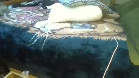 Suntroll online show from 03-18-26, 06:55