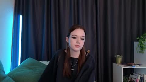 Snapshot of sunylily chatting on 03-13-26, 10:33 Lilith online show from 03-13-26, 10:33