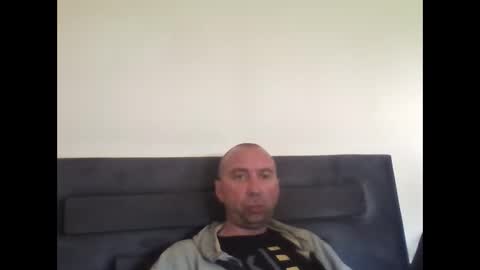 Snapshot of super42835015 chatting on 05-25-26, 02:12 super42835015 online show from 05-25-26, 02:12
