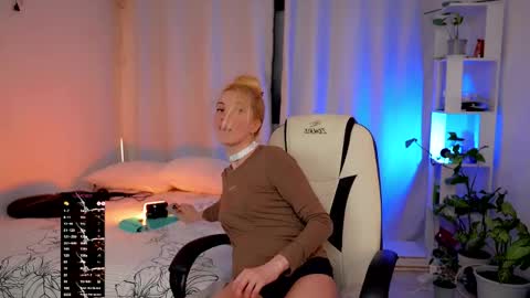 ANNApvt open full info in bio online show from 04-12-26, 05:51