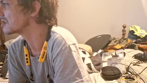 supergamer12656 online show from 02-22-26, 03:54