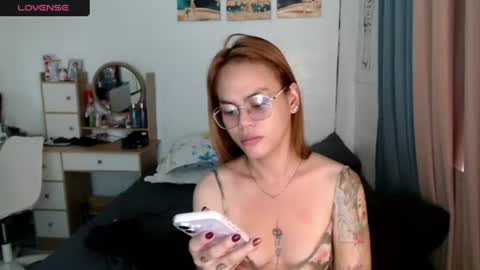 Snapshot of superhotvaleria chatting on 07-03-26, 11:00 Im val online show from 07-03-26, 11:00