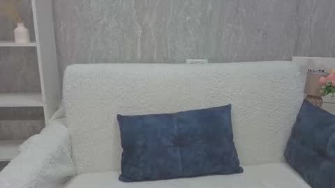 Annie online show from 02-27-26, 01:16