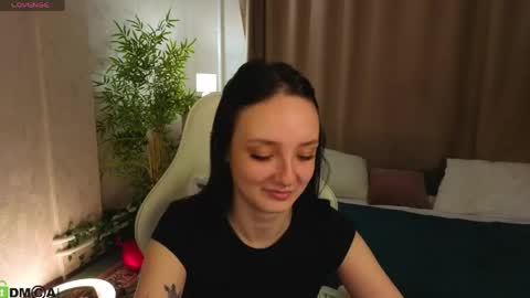 Annie online show from 05-29-26, 01:47