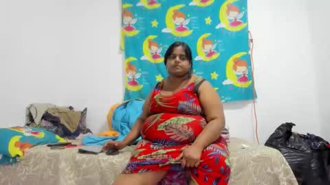 Snapshot of susanaeshwar chatting on 02-01-26, 02:48 susanaeshwar online show from 02-01-26, 02:48