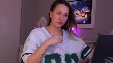 SusanJewel online show from 12-04-25, 07:39