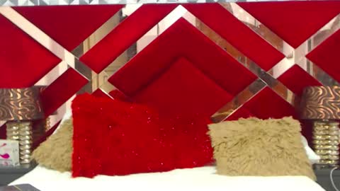 Susan online show from 04-11-26, 04:28