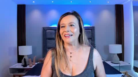 Susan  Everyday From 0530 to 1430 Col Time online show from 05-13-26, 10:34