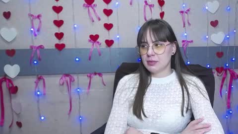 SusieMultigirl online show from 03-12-25, 08:30
