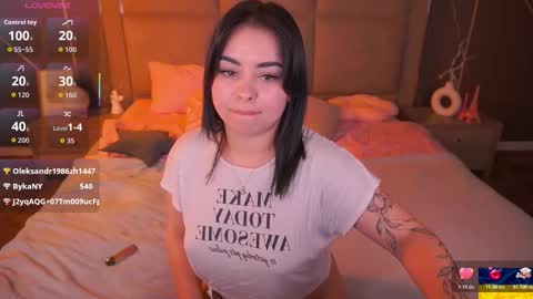 Susie online show from 02-03-26, 04:32