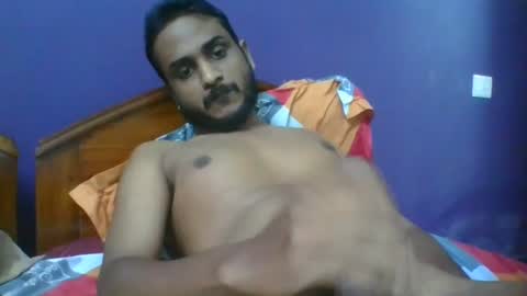 Snapshot of susmu28 chatting on 06-12-26, 04:33 susmu28 online show from 06-12-26, 04:33