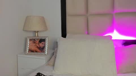 sussyfoxx_ online show from 03-27-26, 08:26
