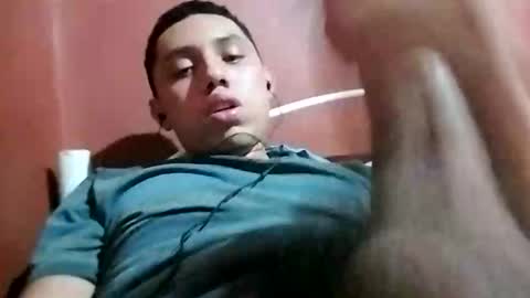 Snapshot of susuky2 chatting on 05-20-26, 01:12 susuky2 online show from 05-20-26, 01:12