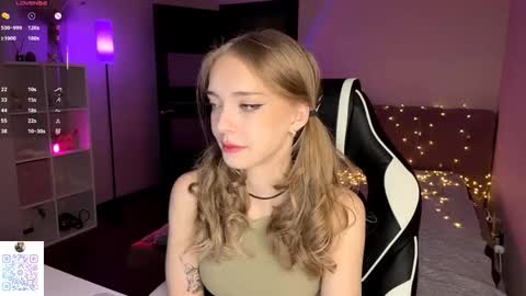 Jessica online show from 12-22-25, 07:55