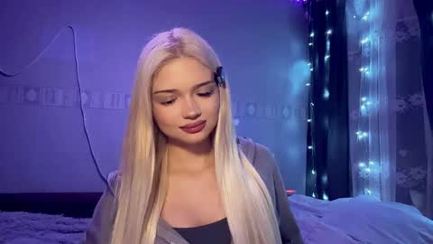 Stacy online show from 04-03-26, 09:24