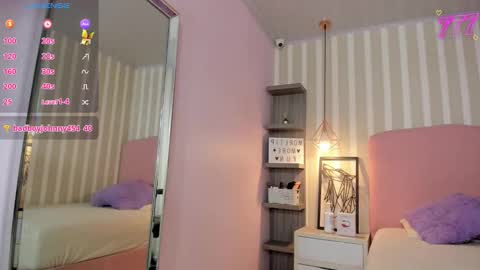 S U Z E T  online show from 03-11-26, 07:42