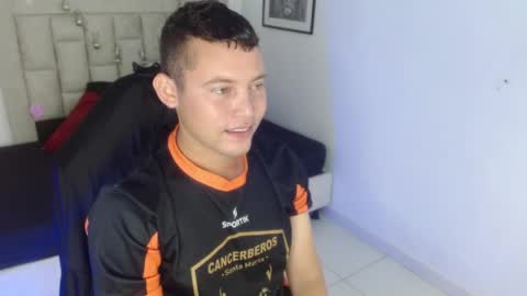 Snapshot of sven_fox723 chatting on 04-28-26, 11:48 Sven online show from 04-28-26, 11:48