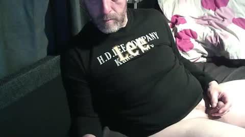 ArnSwart online show from 04-07-26, 01:39