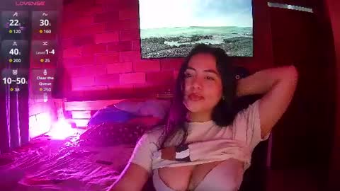 Snapshot of sweet10salome chatting on 06-15-26, 10:01 sweet10salome online show from 06-15-26, 10:01