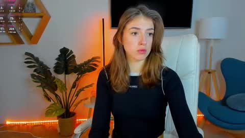 Snapshot of sweet__vikki chatting on 02-09-26, 09:35 sweet__vikki online show from 02-09-26, 09:35