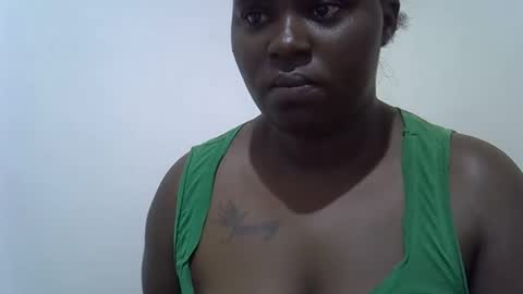 Snapshot of sweet_bela1 chatting on 03-18-26, 07:11 Queen online show from 03-18-26, 07:11