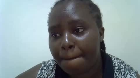 Snapshot of sweet_bela1 chatting on 03-24-26, 08:52 Queen online show from 03-24-26, 08:52