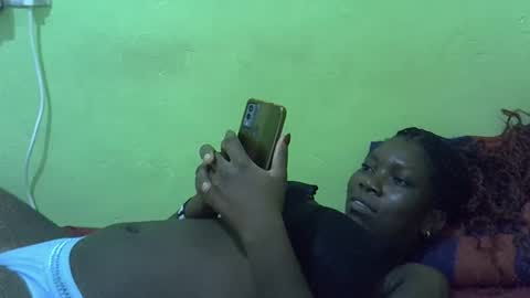 sweet_cherie1 online show from 04-08-26, 06:41