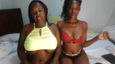 sweet_flo3 online show from 01-13-26, 09:53