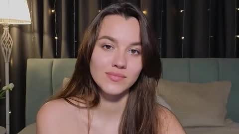 Snapshot of sweet_haeven chatting on 05-11-26, 09:12 Im Mia.LOVELY PATTERNS 100 120 160 200 my toy buzzes from 2 tip online show from 05-11-26, 09:12