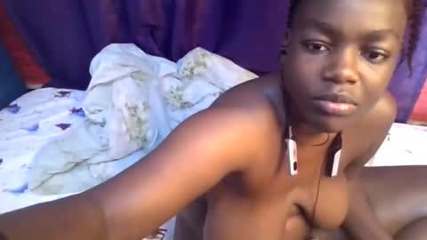 sweet_hennessey online show from 05-04-26, 11:17