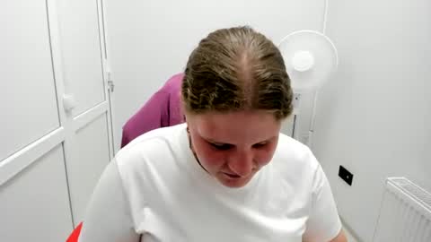 Karla online show from 07-06-26, 03:03