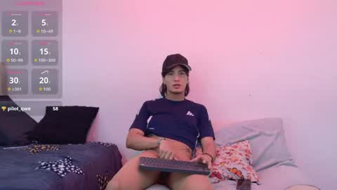 Mia online show from 05-25-26, 12:00