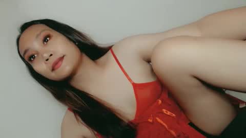 Snapshot of sweet_lover5 chatting on 05-13-26, 03:04 SWEET LOVE online show from 05-13-26, 03:04