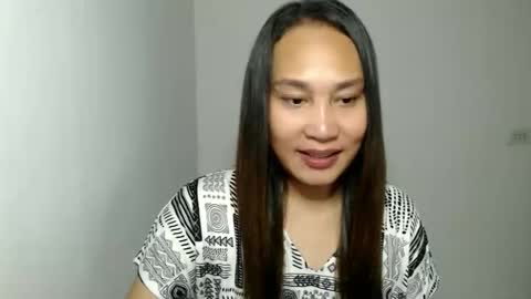 Snapshot of sweet_lover5 chatting on 05-22-26, 08:10 SWEET LOVE online show from 05-22-26, 08:10