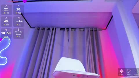 Snapshot of sweet_mackensy chatting on 02-06-26, 05:01 Miss Mackensy online show from 02-06-26, 05:01