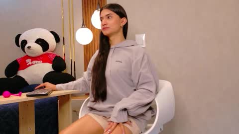 Snapshot of sweet_mafee chatting on 03-05-26, 12:23 sweet_mafee online show from 03-05-26, 12:23
